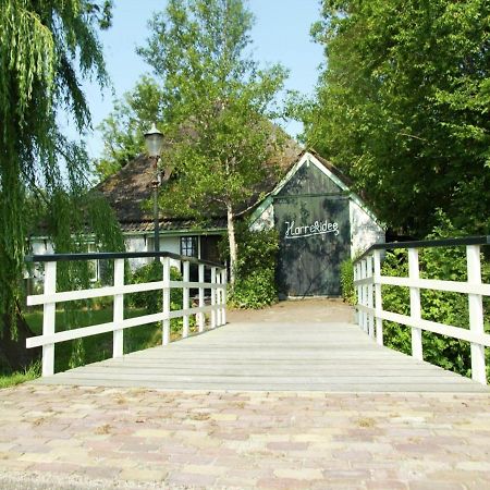 Apartment In Sint Maartensbrug With Garden Exterior photo